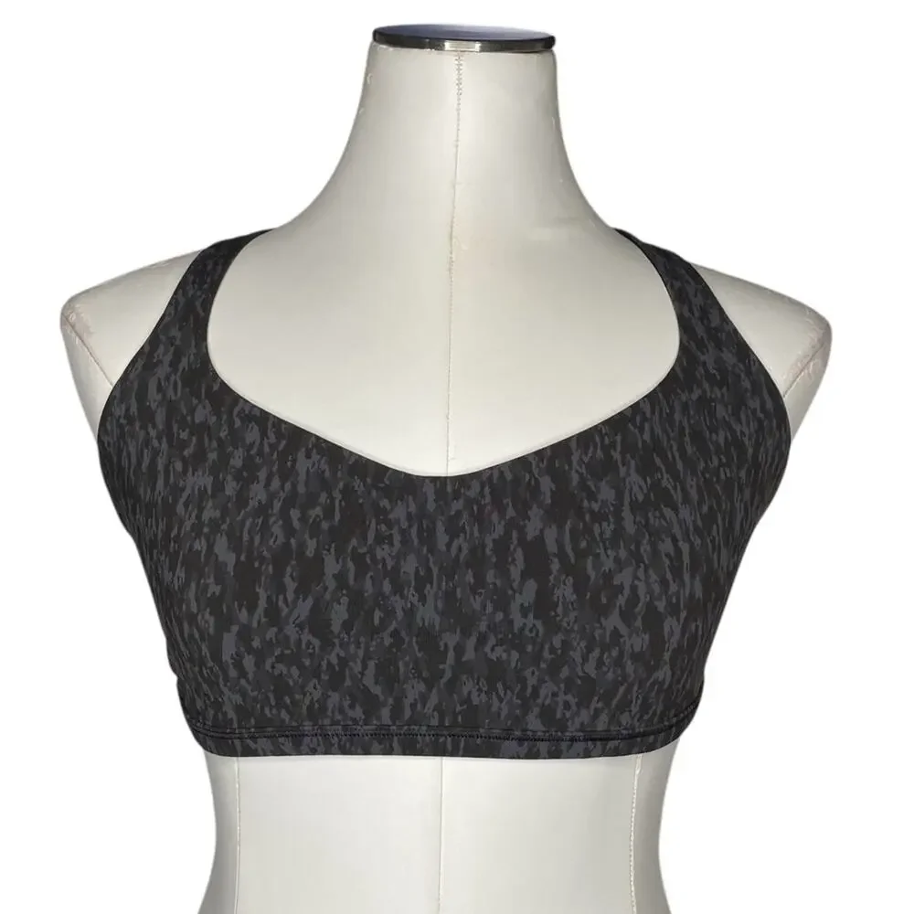 Lululemon Free To Be Bra size 14